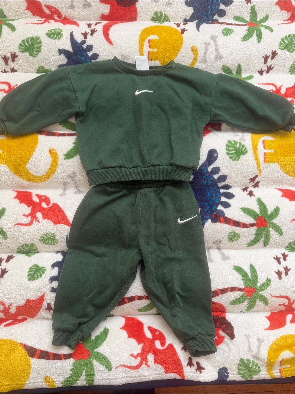 Nike Kids Dark Green Sweatshirt & Jogger Set with White Swoosh